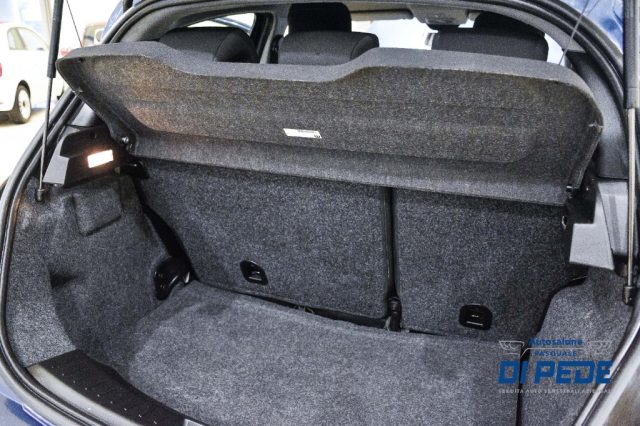 LANCIA Ypsilon usata, con Autoradio digitale