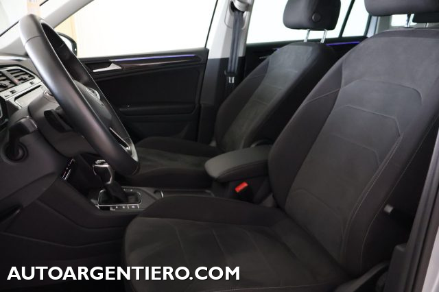 VOLKSWAGEN Tiguan usata, con Autoradio