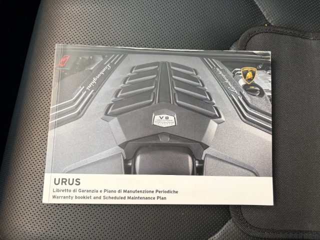 LAMBORGHINI Urus usata, con Boardcomputer