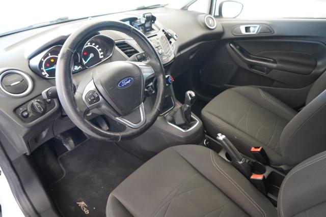 FORD Fiesta usata, con Sedile posteriore sdoppiato