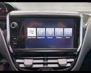 PEUGEOT 208 usata, con Kit antipanne