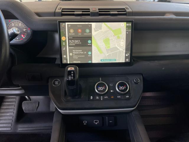 LAND ROVER Defender usata, con Trazione integrale