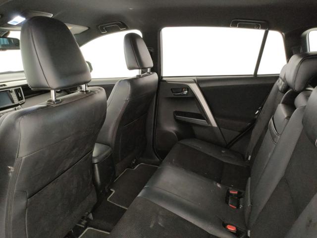 TOYOTA RAV 4 usata, con Fari LED