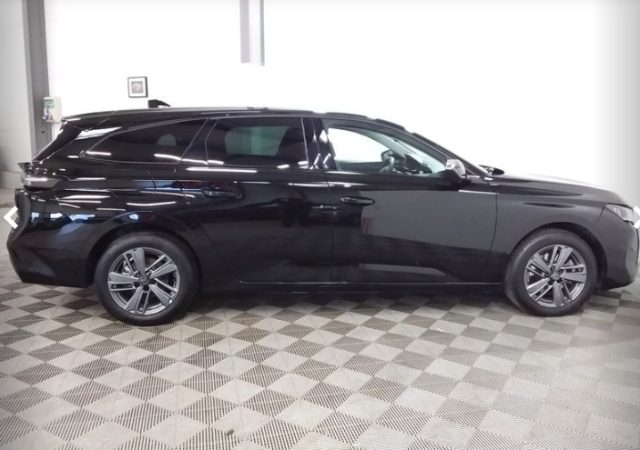 PEUGEOT 308 usata, con Alzacristalli elettrici