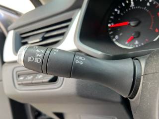RENAULT Captur usata 19
