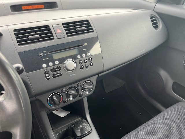 SUZUKI Swift usata, con Chiusura centralizzata