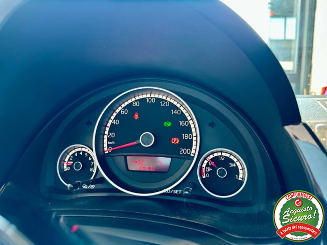 VOLKSWAGEN up! usata, con Fendinebbia