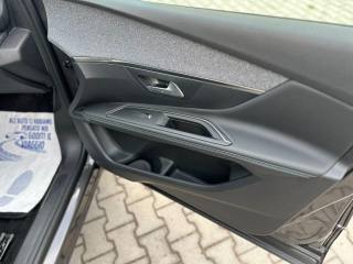 PEUGEOT 3008 usata, con Controllo vocale
