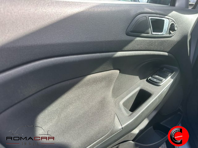 FORD EcoSport usata, con Autoradio