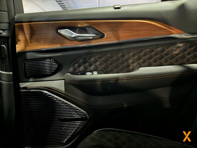 JEEP Grand Cherokee usata, con Sedile posteriore sdoppiato