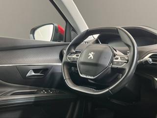 PEUGEOT 3008 usata, con Luci diurne LED