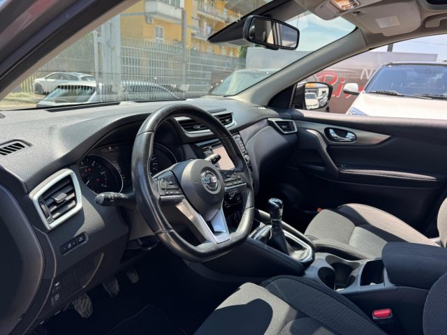 NISSAN Qashqai usata, con Controllo automatico clima