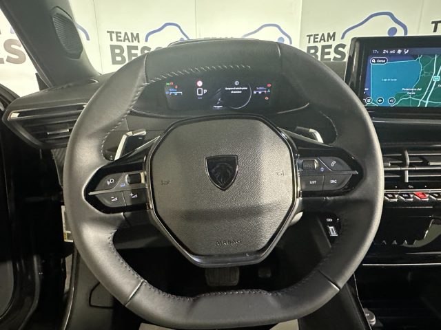 PEUGEOT 2008 usata, con Sistema di navigazione