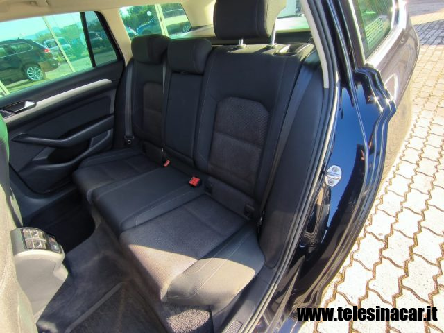 VOLKSWAGEN Passat Variant usata, con ESP