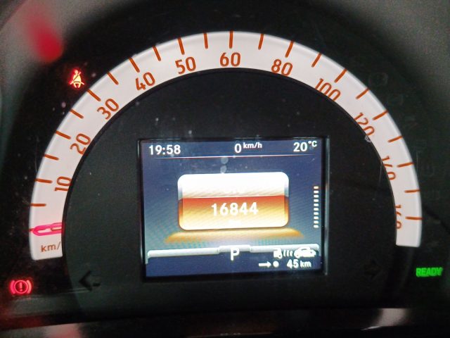 SMART ForTwo usata, con Autoradio digitale