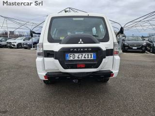 MITSUBISHI Pajero usata, con Autoradio