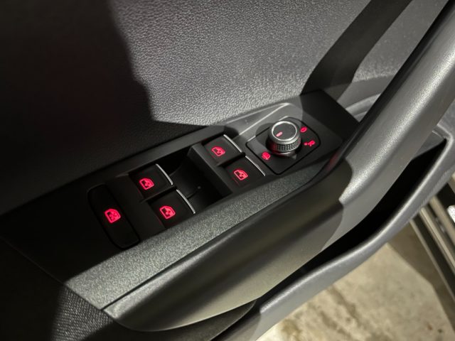 VOLKSWAGEN Polo usata, con Park Distance Control