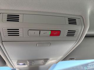 VOLKSWAGEN Tiguan usata, con Specchietti laterali elettrici