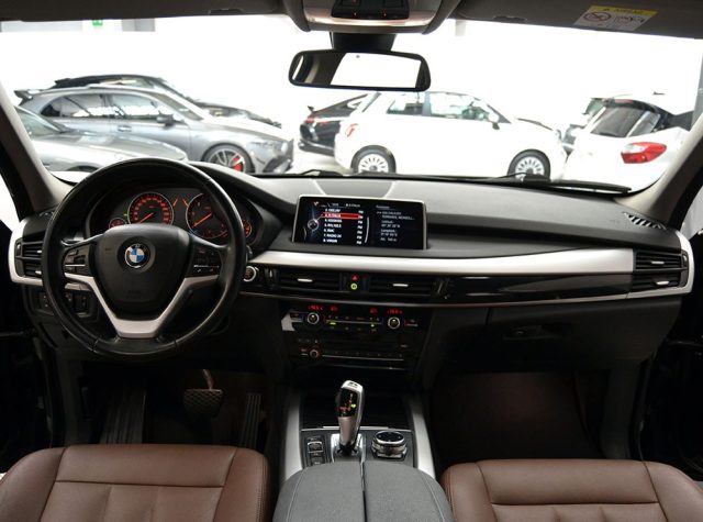 BMW X5 usata, con Autoradio