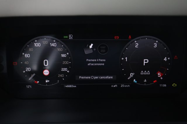 LAND ROVER Defender usata 11