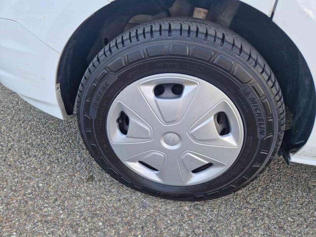 FORD Transit Custom usata, con Autoradio digitale