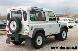 LAND ROVER Defender usata 5