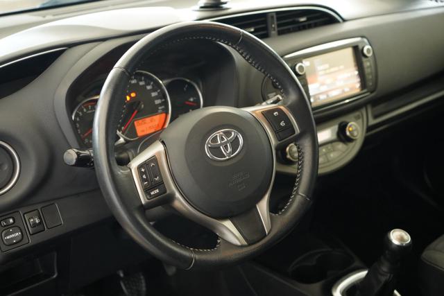 TOYOTA Yaris usata, con Servosterzo