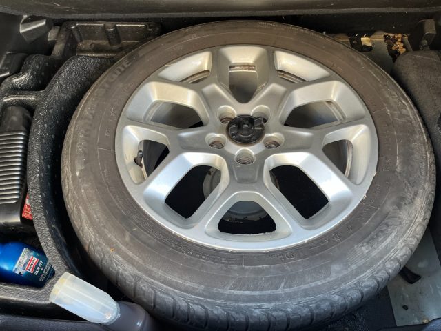 JEEP Renegade usata, con Autoradio
