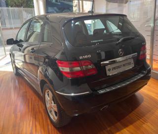 MERCEDES-BENZ B 180 usata, con Cerchi in lega