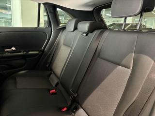 MERCEDES-BENZ GLA 180 usata, con Chiusura centralizzata