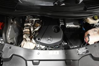 MERCEDES-BENZ V 300 usata 15