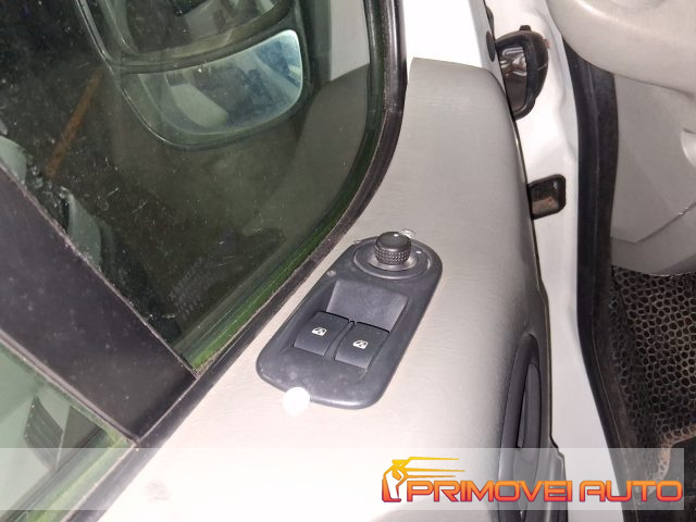 OPEL Vivaro usata 16