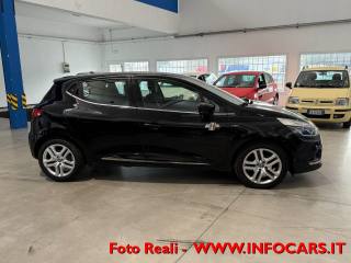 RENAULT Clio usata, con Autoradio digitale