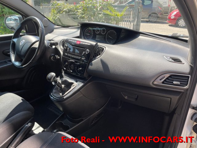 LANCIA Ypsilon usata 19