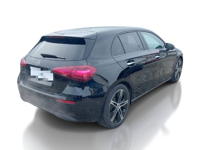 MERCEDES-BENZ A 200 usata, con Alzacristalli elettrici