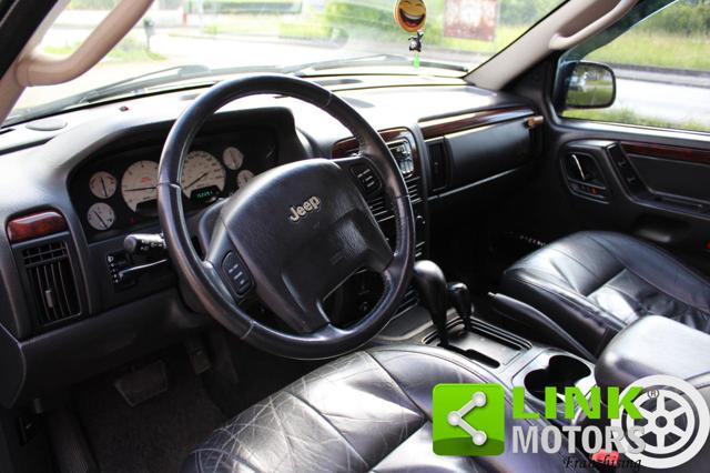 JEEP Grand Cherokee usata, con Autoradio
