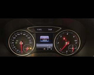 MERCEDES-BENZ B 180 usata 8