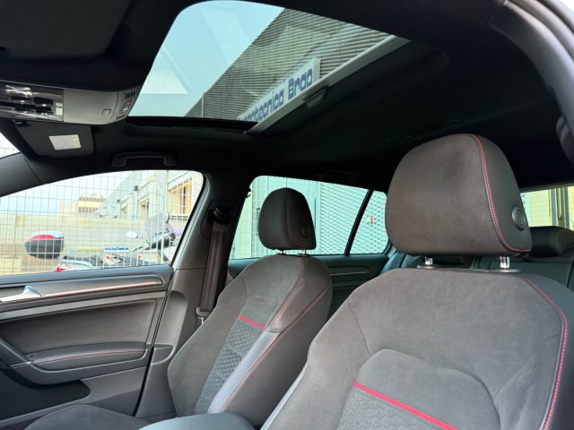 VOLKSWAGEN Golf GTI usata, con Lettore CD