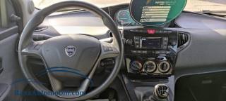 LANCIA Ypsilon usata, con Autoradio