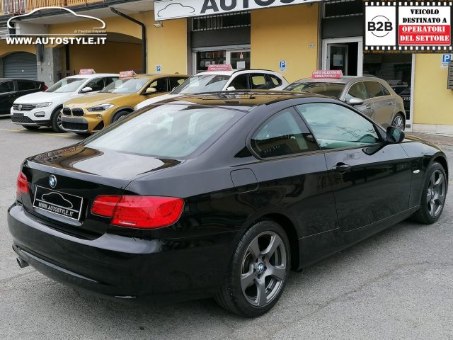 BMW 320 usata, con Autoradio