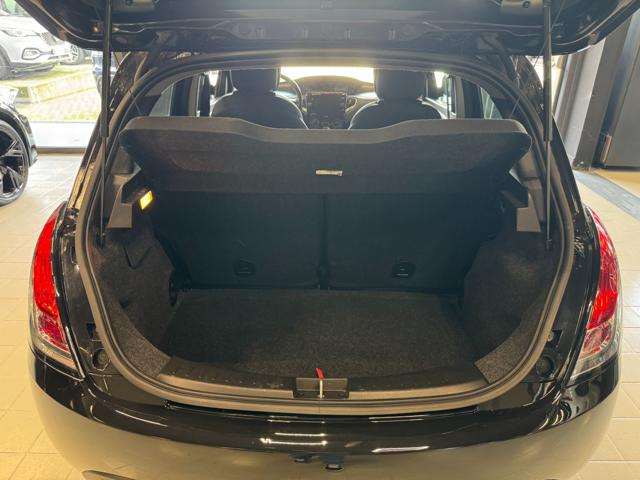 LANCIA Ypsilon usata, con Bluetooth