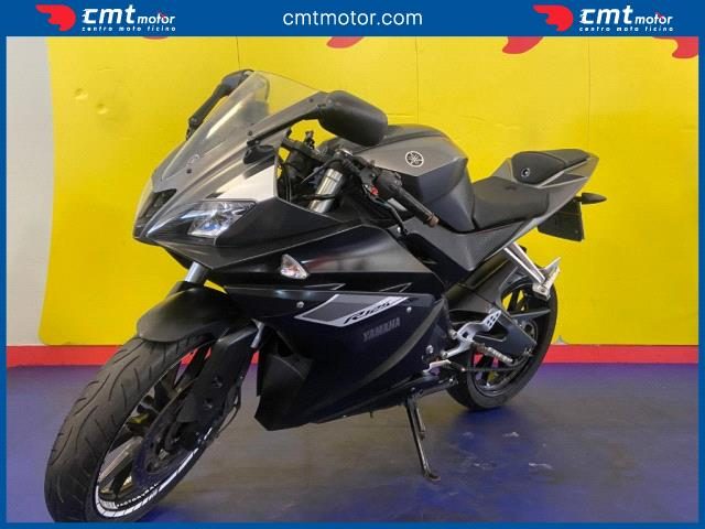 YAMAHA YZF R125 usata 1