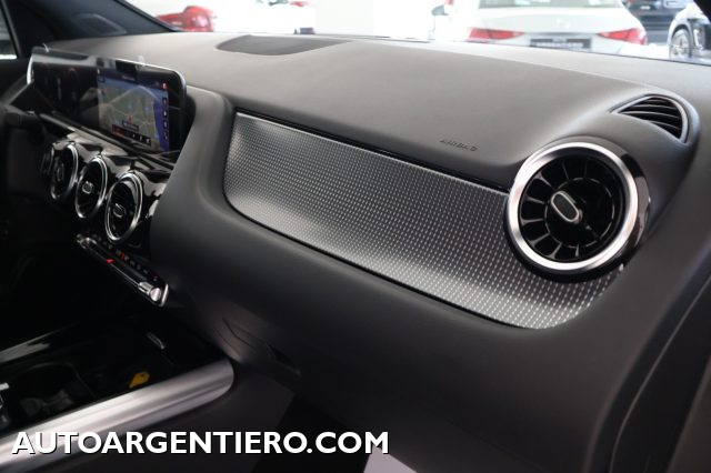 MERCEDES-BENZ GLA 200 usata, con Sistema di chiamata d