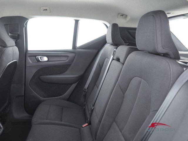 VOLVO XC40 usata 9