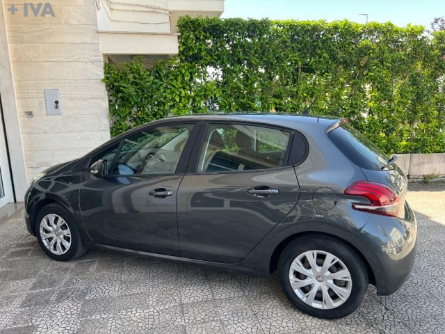 PEUGEOT 208 usata 5