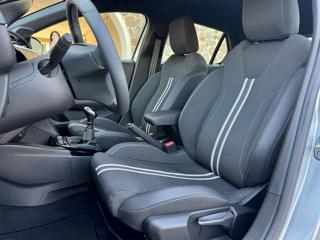 OPEL Corsa usata, con Climatizzatore