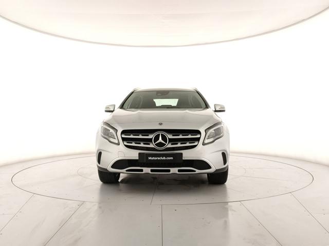 MERCEDES-BENZ GLA 180 usata, con Cerchi in lega