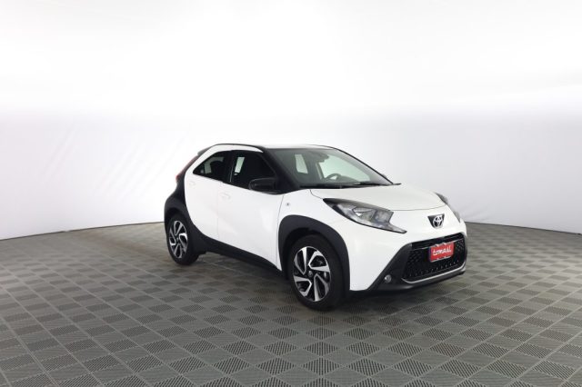 TOYOTA Aygo X usata 1