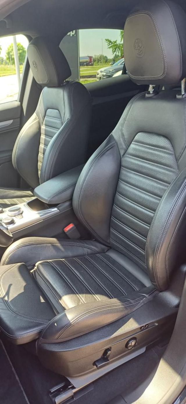 ALFA ROMEO Stelvio usata, con Cerchi in lega