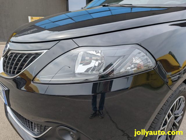 LANCIA Ypsilon usata, con ESP